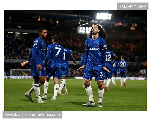 曼城中场的横传转移打开了空间为前锋供球 曼城中场的横传转移打开了空间为前锋供球