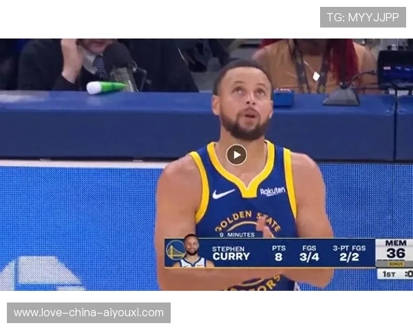 库里一记超远三分,勇士人群狂欢