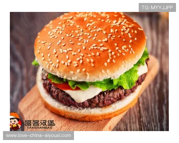 汉堡靠边路配合不断放大攻势，带来进攻新风潮