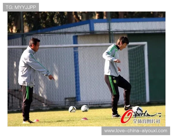 北京国安队长带领全队加练,内部氛围良好