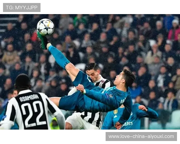 C罗依旧能摧毁任何后防：足球巨星的不败传说